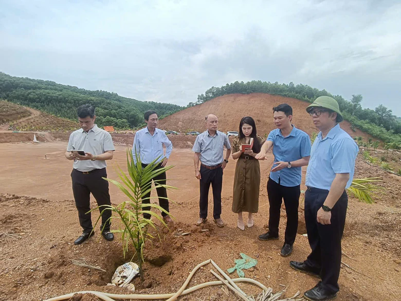 L&agrave;o Cai: Gỡ "n&uacute;t thắt" mặt bằng, mở đường đ&oacute;n nh&agrave; đầu tư v&agrave;o Cụm c&ocirc;ng nghiệp Ph&uacute; Thịnh - Ảnh 2.