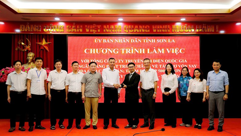 EVNNPT v&agrave; ADB l&agrave;m việc với UBND tỉnh Sơn La về 2 dự &aacute;n truyền tải điện 500kV trọng điểm - Ảnh 2.
