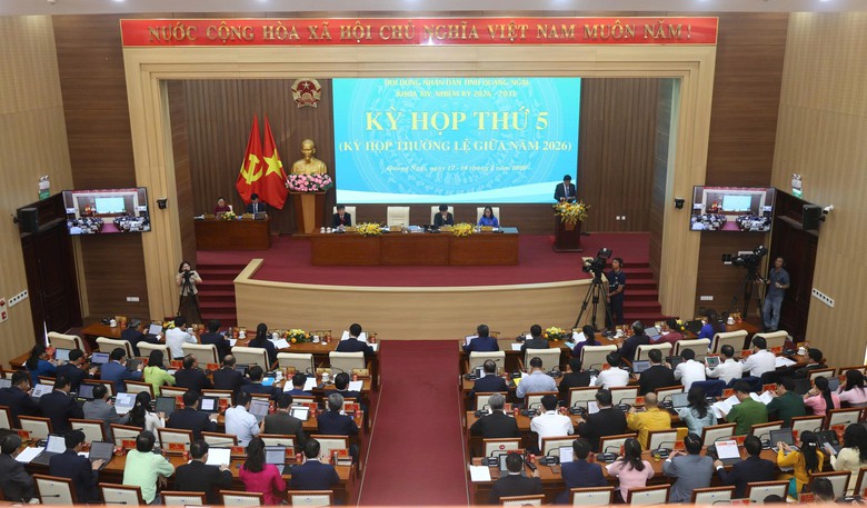 HĐND tỉnh Quảng Ngãi họp thường kỳ, bàn nhiều nội dung quan trọng - Ảnh 1.