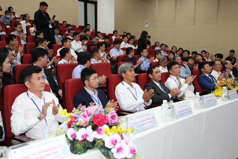 Khoa học công nghệ - động lực phát triển xây dựng xanh, thông minh - Ảnh 2.