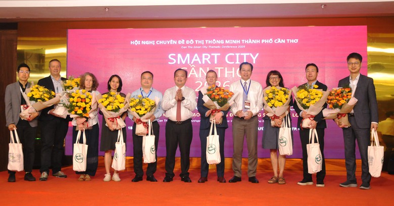 Cần Thơ định hình đô thị thông minh lấy dữ liệu làm nền tảng, AI làm động lực - Ảnh 4.