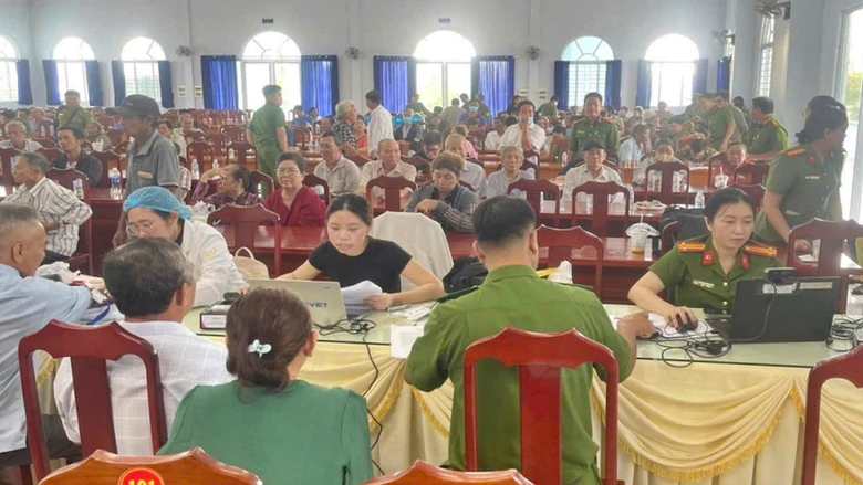 Cà Mau: Thu nhận mẫu ADN thân nhân liệt sĩ chưa xác định được thông tin - Ảnh 2.