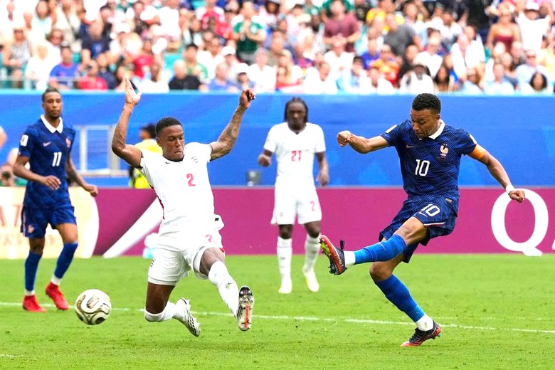 Mbappe đi vào lịch sử World Cup sau trận thua của tuyển Pháp - Ảnh 1.