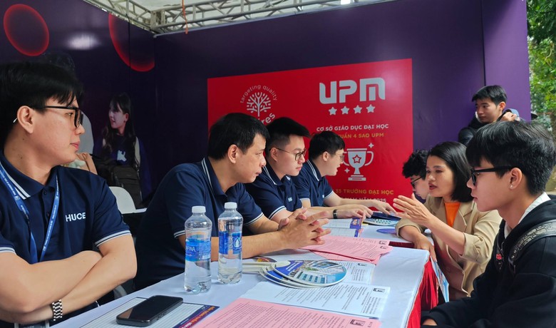 Vì sao hơn một nửa thí sinh chọn ngành STEM? - Ảnh 2.