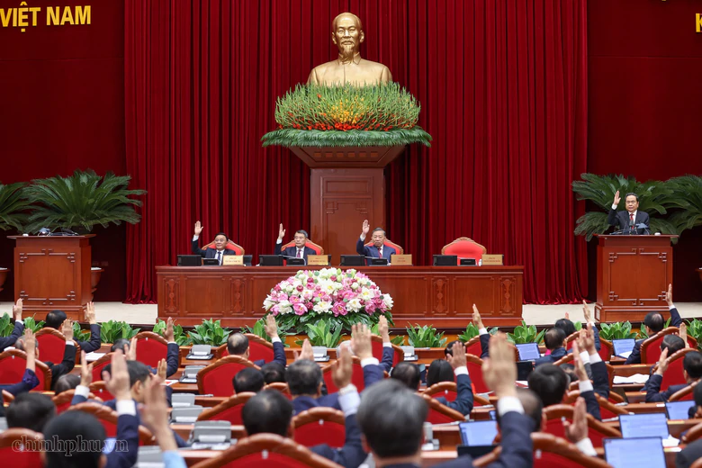 Khai mạc Hội nghị lần thứ ba Ban Chấp hành Trung ương Đảng khóa XIV - Ảnh 2.