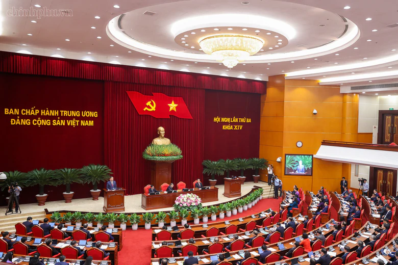 Khai mạc Hội nghị lần thứ ba Ban Chấp hành Trung ương Đảng khóa XIV - Ảnh 3.