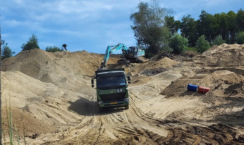 Quảng Ngãi làm gì để đảm bảo nguồn cung hơn 60 triệu m3 vật liệu trong 4 năm đến? - Ảnh 3.