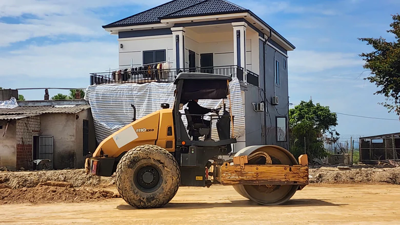 Dự án đường 630 tỷ đồng nhộn nhịp trở lại sau thời gian dài chờ mặt bằng - Ảnh 4.