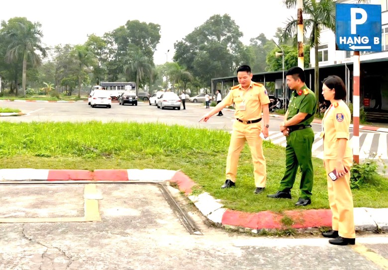 - Ảnh 1.