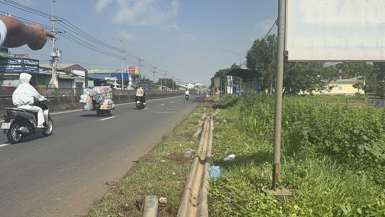 Người mẹ vụ ch&aacute;y xe kh&aacute;ch 7 người tử vong ở Đồng Nai: &ldquo;T&ocirc;i &acirc;n hận v&igrave; kh&ocirc;ng cứu được con&rdquo; - Ảnh 4.
