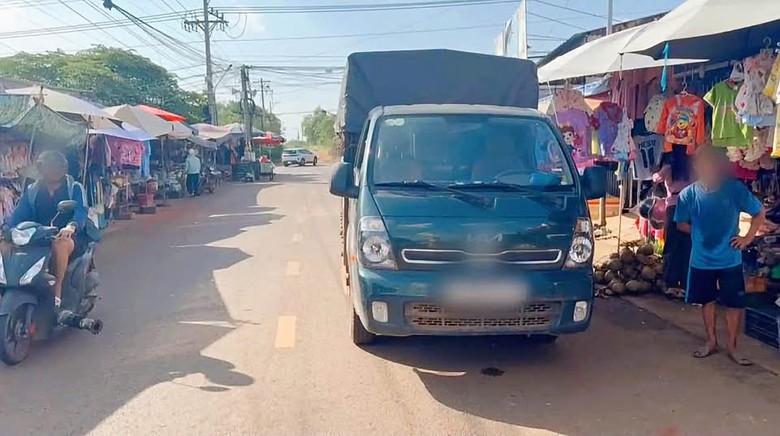 Tuần tra trên ĐT.759, CSGT phát hiện tài xế xe tải dương tính với ma túy - Ảnh 3.