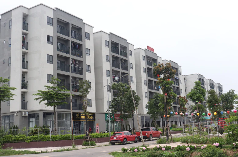 Hà Nội lập Tổ công tác đặc biệt thúc đẩy đầu tư nhà ở xã hội - Ảnh 1.
