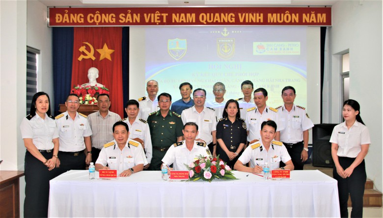 Khánh Hòa tăng cường quản lý hoạt động hàng hải trong vùng nước tại vịnh Cam Ranh - Ảnh 1.