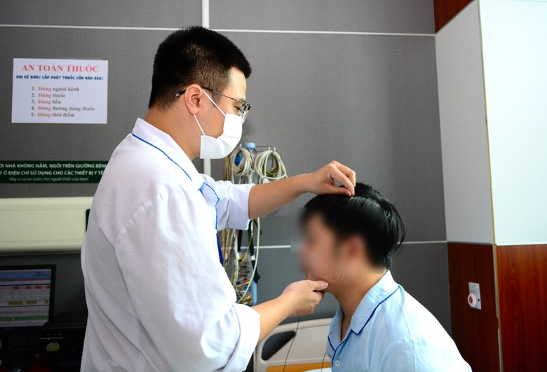 Ngáy to khi ngủ, đừng chủ quan - Ảnh 1.