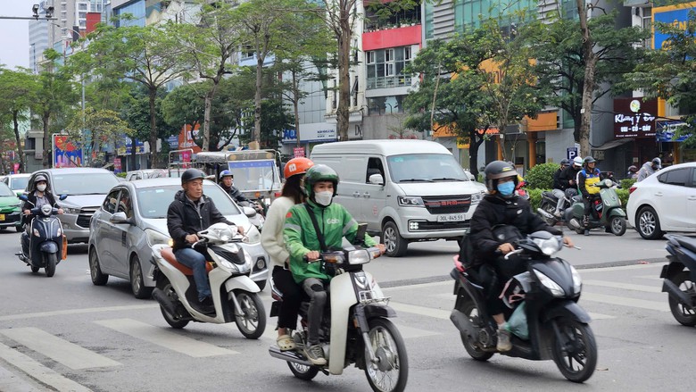 H&agrave; Nội ho&agrave;n th&agrave;nh hạ ngầm c&aacute;p điện lực , viễn th&ocirc;ng tại 139 tuyến phố 2026 - Ảnh 1.