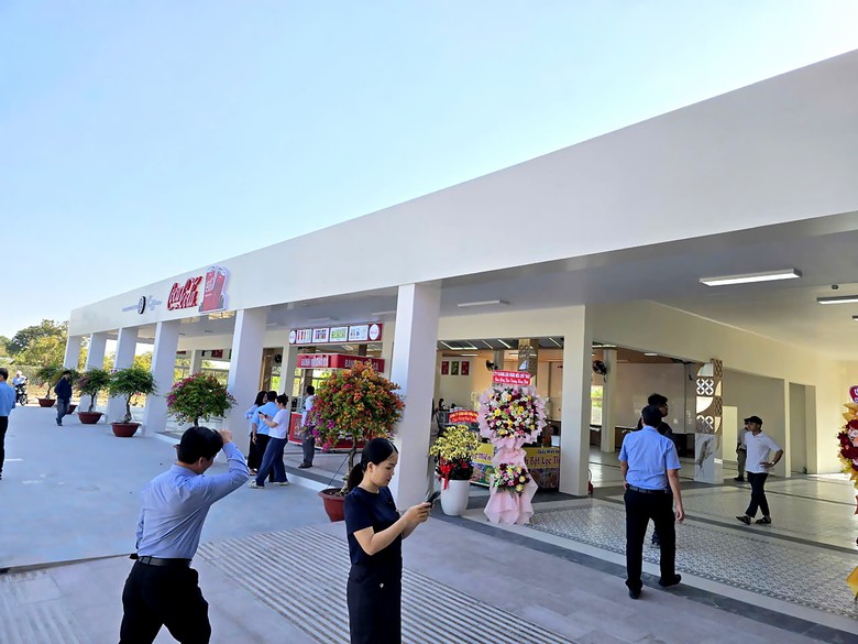 Không để cao tốc chờ trạm dừng nghỉ - Ảnh 3.