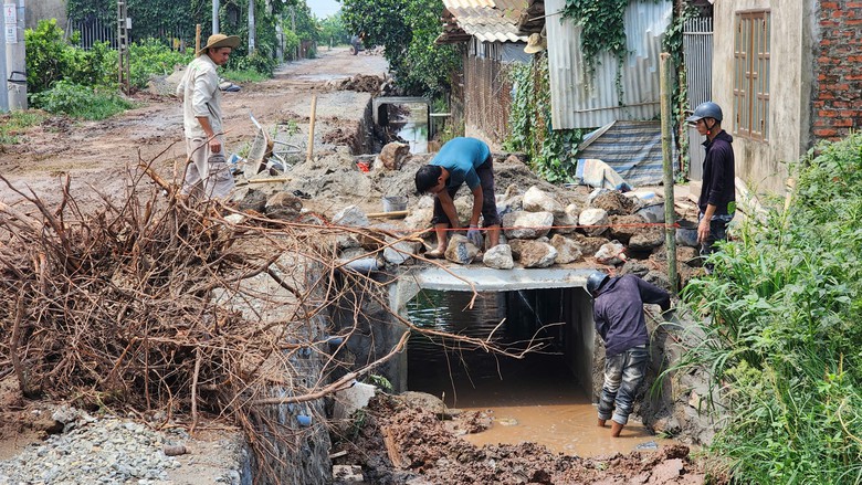 Hàng trăm hộ dân hiến đất mở rộng đường ở Hưng Yên - Ảnh 8.
