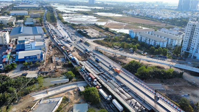 TP.HCM tăng tốc hạ tầng giao th&ocirc;ng, n&acirc;ng năng lực kết nối v&ugrave;ng - Ảnh 2.