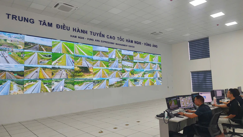 Sau một tuần thu phí, cao tốc qua Hà Tĩnh vận hành ổn định - Ảnh 3.