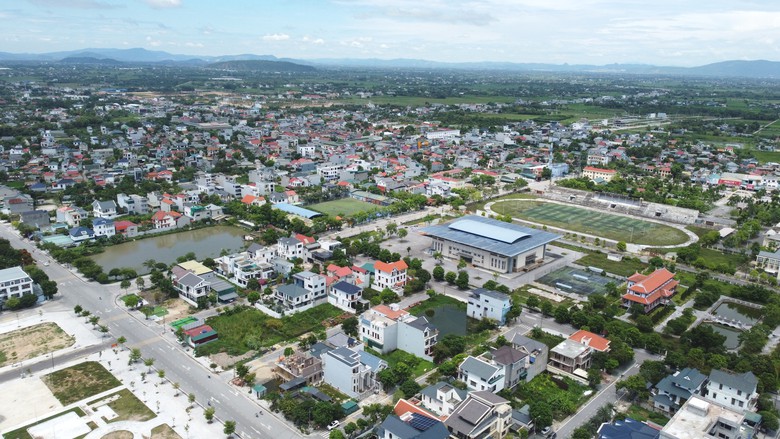 Thanh H&oacute;a phấn đấu tăng trưởng 2 con số trong 6 th&aacute;ng cuối năm - Ảnh 2.