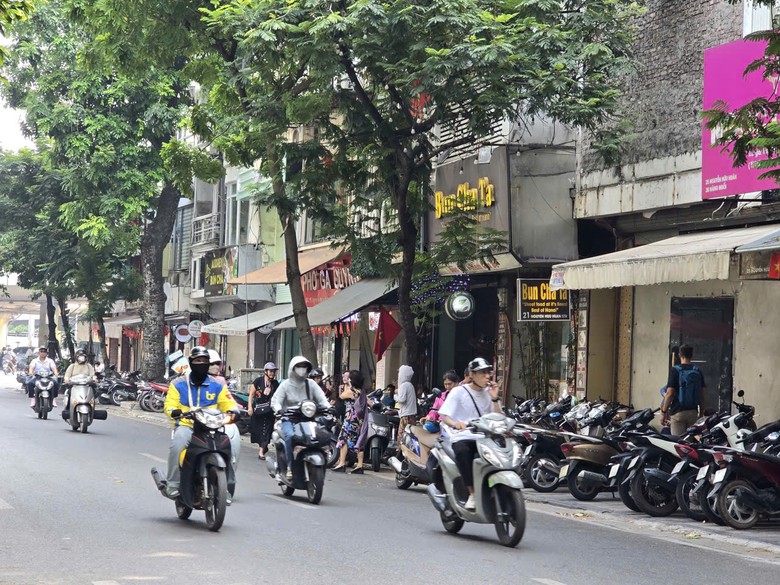 Hà Nội triển khai đồng bộ lộ trình áp dụng quy chuẩn khí thải đối với xe mô tô, xe gắn máy - Ảnh 1.