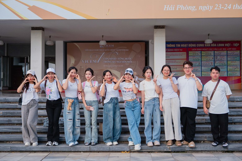 VICEM t&ocirc;n vinh gi&aacute; trị văn h&oacute;a doanh nghiệp qua Li&ecirc;n hoan nghệ thuật Xi măng 2026 - Ảnh 50.