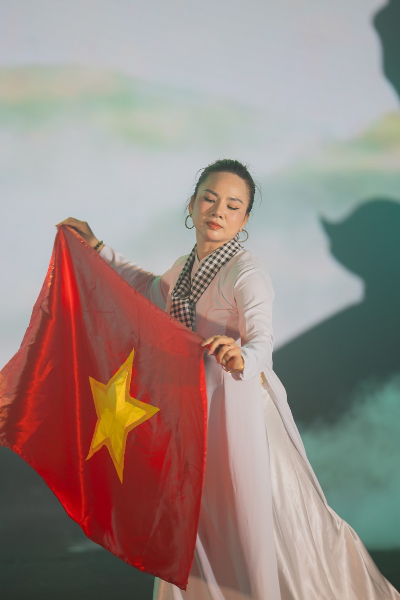 VICEM t&ocirc;n vinh gi&aacute; trị văn h&oacute;a doanh nghiệp qua Li&ecirc;n hoan nghệ thuật Xi măng 2026 - Ảnh 37.