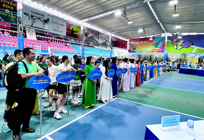 Sôi nổi giải Pickleball chào mừng kỷ niệm 97 năm Ngày thành lập Công đoàn Việt Nam - Ảnh 9.