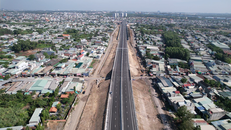 Đồng Nai lập 3 Ban QLDA chuy&ecirc;n ng&agrave;nh, kiện to&agrave;n đầu mối quản l&yacute; đầu tư x&acirc;y dựng - Ảnh 1.
