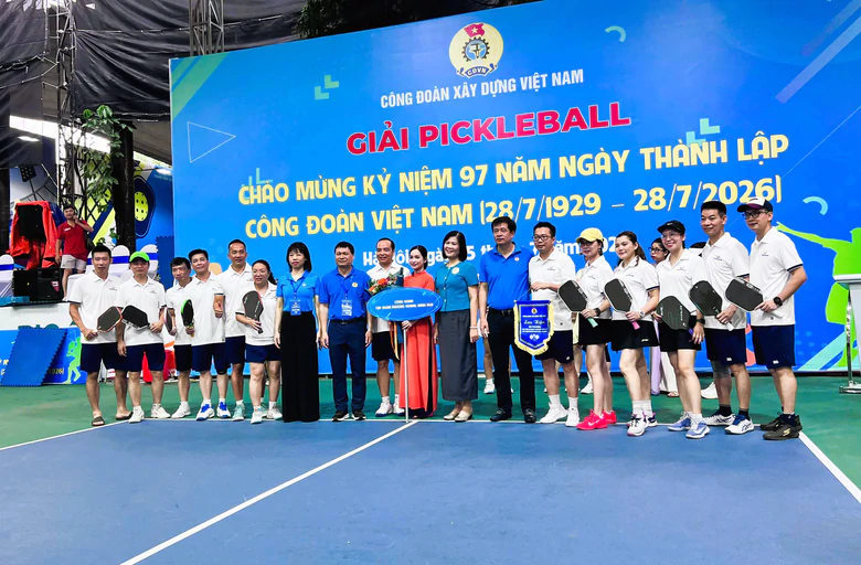 Sôi nổi giải Pickleball chào mừng kỷ niệm 97 năm Ngày thành lập Công đoàn Việt Nam - Ảnh 7.