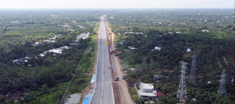 Cần Thơ: Đề xuất giao Vĩnh Long l&agrave;m cơ quan c&oacute; thẩm quyền triển khai cao tốc CT.33 - Ảnh 2.