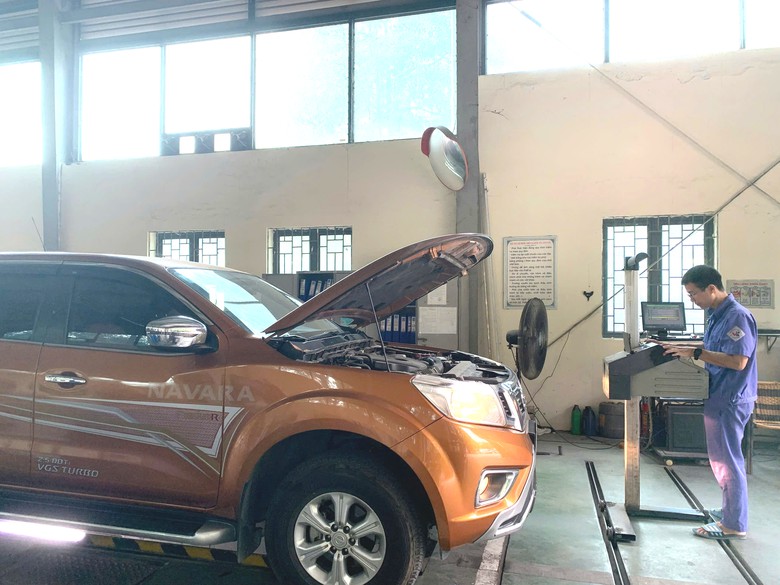 Bộ Xây dựng phản hồi kiến nghị cho phép ô tô “độ” trang thiết bị hiện đại đạt đăng kiểm - Ảnh 1.