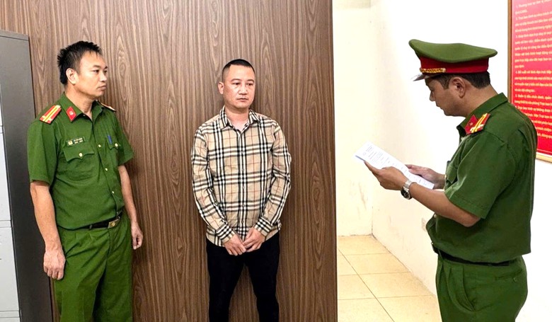 Ninh B&igrave;nh khởi tố vụ khai th&aacute;c tr&aacute;i ph&eacute;p quặng Antimon hơn 956 tấn - Ảnh 1.