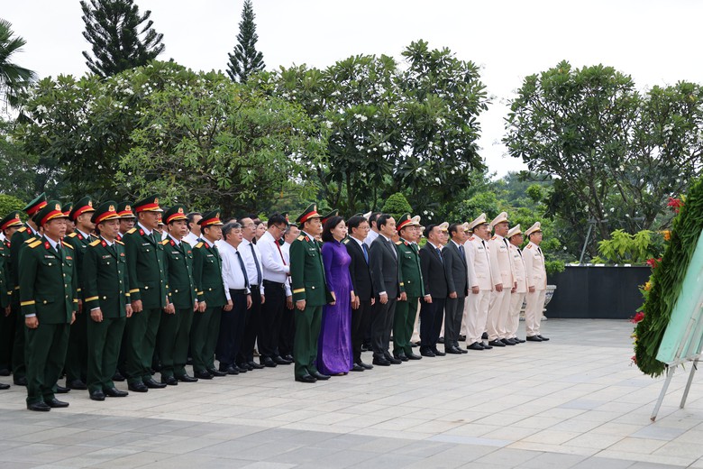 TP.HCM đồng loạt thu nhận ADN thân nhân để xác định danh tính liệt sĩ chưa rõ thông tin - Ảnh 3.