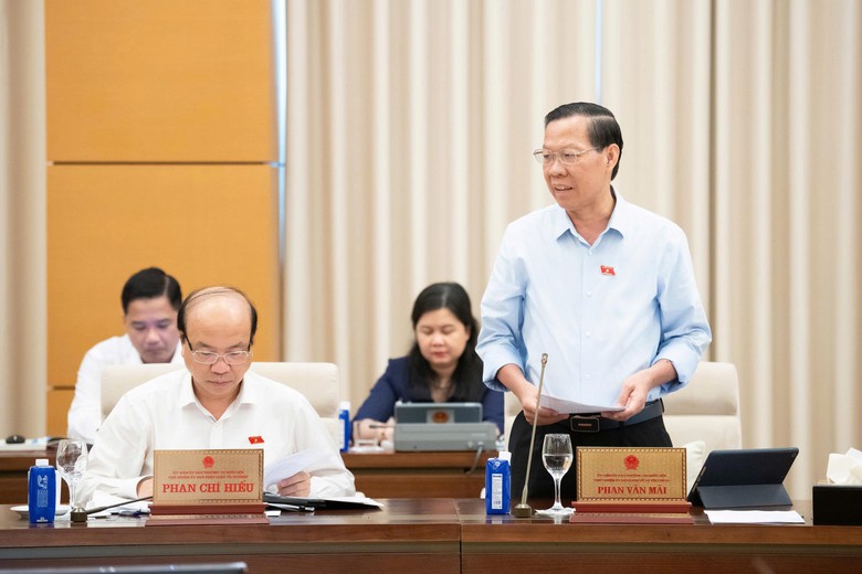 X&acirc;y dựng Luật để kiến tạo khu&ocirc;n khổ ph&aacute;p l&yacute; đủ tầm dẫn dắt ph&aacute;t triển đ&ocirc; thị nhiều năm tới - Ảnh 10.