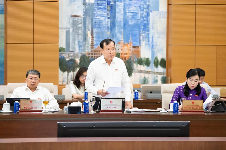 X&acirc;y dựng Luật để kiến tạo khu&ocirc;n khổ ph&aacute;p l&yacute; đủ tầm dẫn dắt ph&aacute;t triển đ&ocirc; thị nhiều năm tới - Ảnh 14.