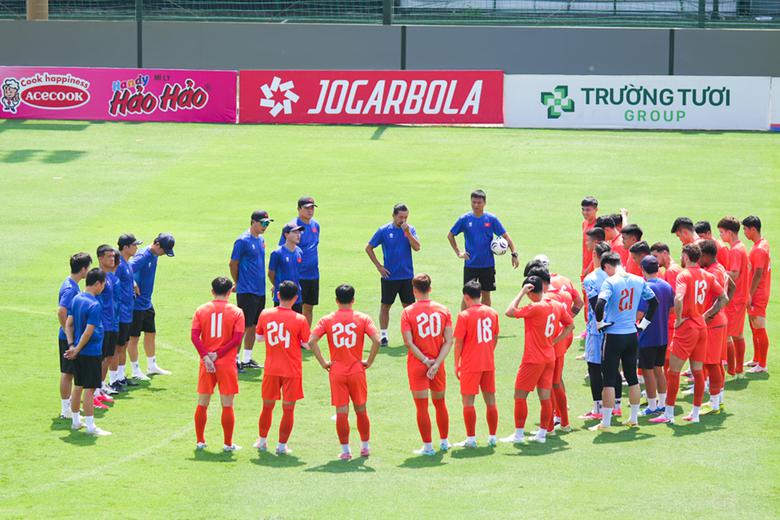 AFF Cup 2026: Đội tuyển Việt Nam đủ sức bảo vệ ngôi vương? - Ảnh 1.