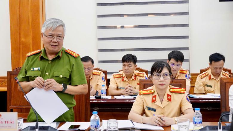 Gia Lai: C&oacute; thể đ&igrave;nh chỉ doanh nghiệp vận tải vi phạm để chấn chỉnh văn h&oacute;a giao th&ocirc;ng - Ảnh 2.