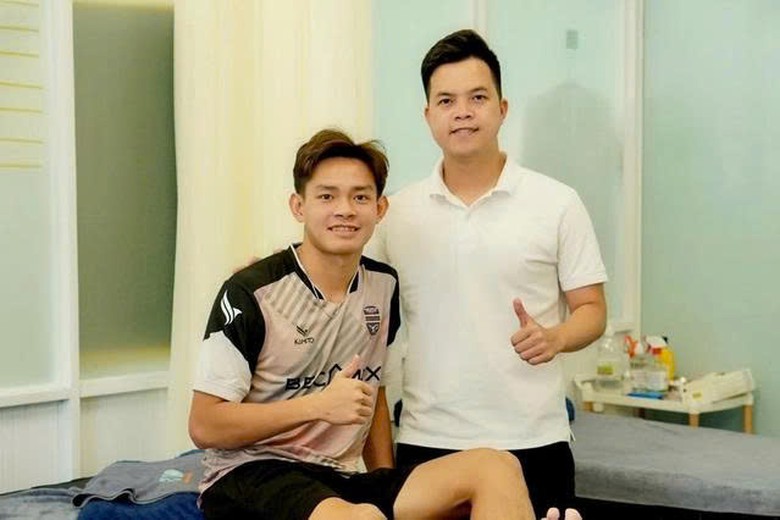 B&ugrave;i Vĩ H&agrave;o gặp chấn thương nặng trước m&ugrave;a giải 2026 - 2027 của CLB TP . Hồ Ch&iacute; Minh - Ảnh 1.