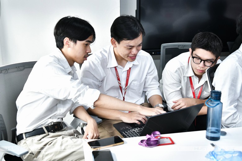 Bộ D&ĐT lần đầu quy định sử dụng AI trong đào tạo đại học - Ảnh 1.