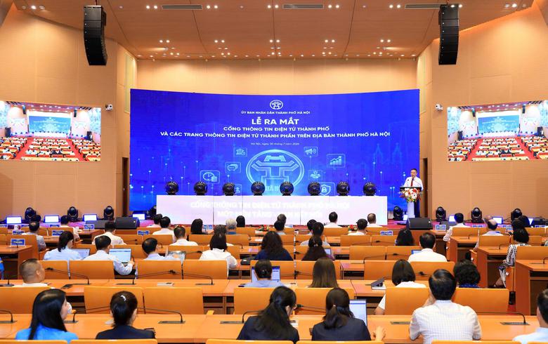 Hà Nội ra mắt nền tảng Cổng Thông tin điện tử dùng chung, kết nối 140 trang thông tin - Ảnh 1.