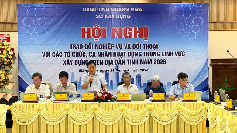 Ng&agrave;nh X&acirc;y dựng Quảng Ng&atilde;i đồng h&agrave;nh, hỗ trợ th&aacute;o gỡ vướng mắc cho doanh nghiệp - Ảnh 5.