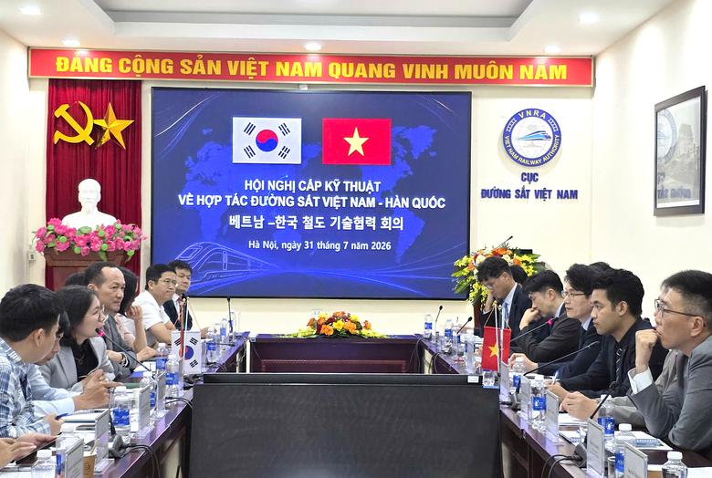 Th&uacute;c đẩy hợp t&aacute;c to&agrave;n diện Việt Nam - H&agrave;n Quốc lĩnh vực đường sắt - Ảnh 1.
