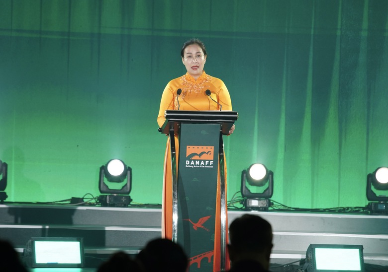 &ldquo;Tử chiến tr&ecirc;n kh&ocirc;ng&rdquo; nhận c&uacute; đ&uacute;p giải thưởng tại Li&ecirc;n hoan phim Ch&acirc;u &Aacute; Đ&agrave; Nẵng lần thứ IV - Ảnh 1.