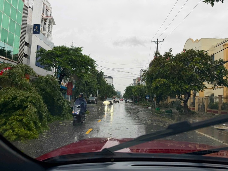 Quảng Ninh khẩn trương khắc phục hậu quả b&atilde;o số 1 - Ảnh 4.