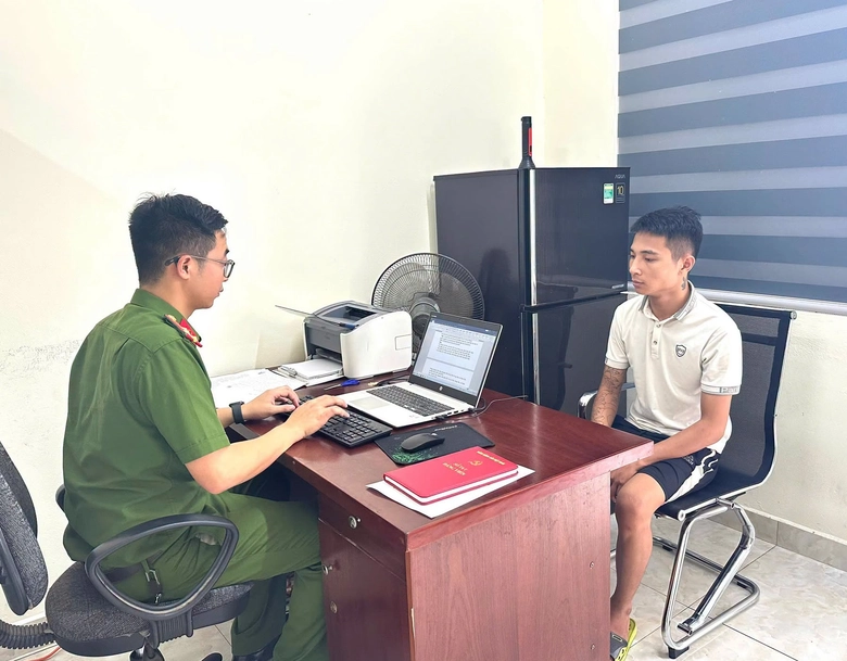 Công an điều tra vụ thanh niên đánh người tại quán ăn ở Bắc Ninh - Ảnh 1.