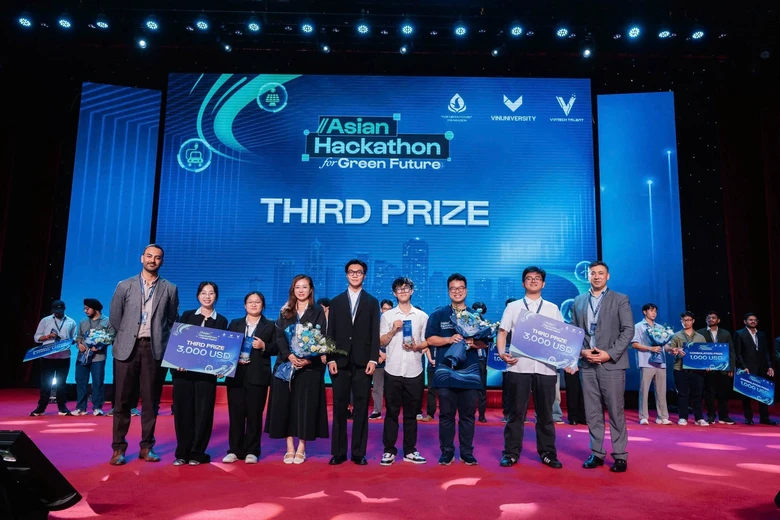 Đội thi Singapore gi&agrave;nh qu&aacute;n qu&acirc;n Asian Hackathon for Green Future 2026  - Ảnh 3.