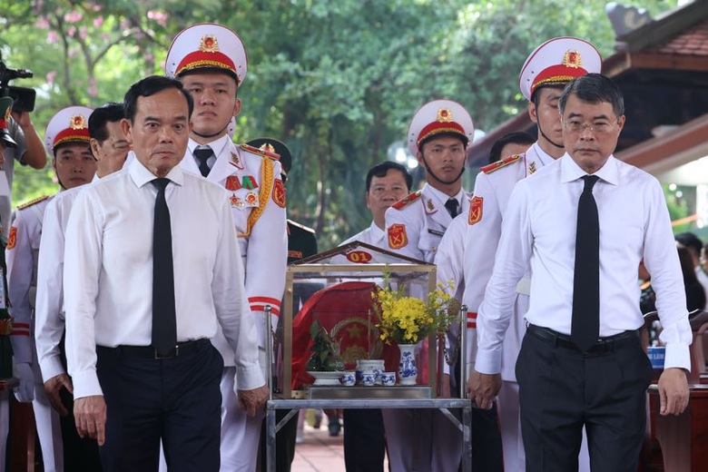 Thủ tướng: Bằng mọi giá, nỗ lực tìm kiếm, quy tập và xác định danh tính hài cốt liệt sĩ - Ảnh 5.