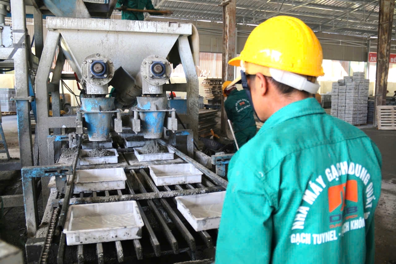 Thay đổi quản l&yacute;, nh&acirc;n diện vật liệu theo xu hướng mới - Ảnh 1.
