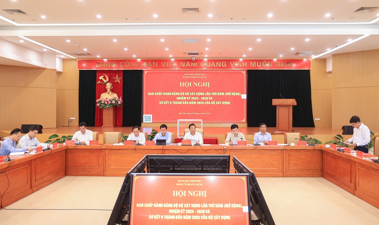 Đảng ủy Bộ X&acirc;y dựng tổ chức Hội nghị Ban Chấp h&agrave;nh lần thứ năm - Ảnh 2.